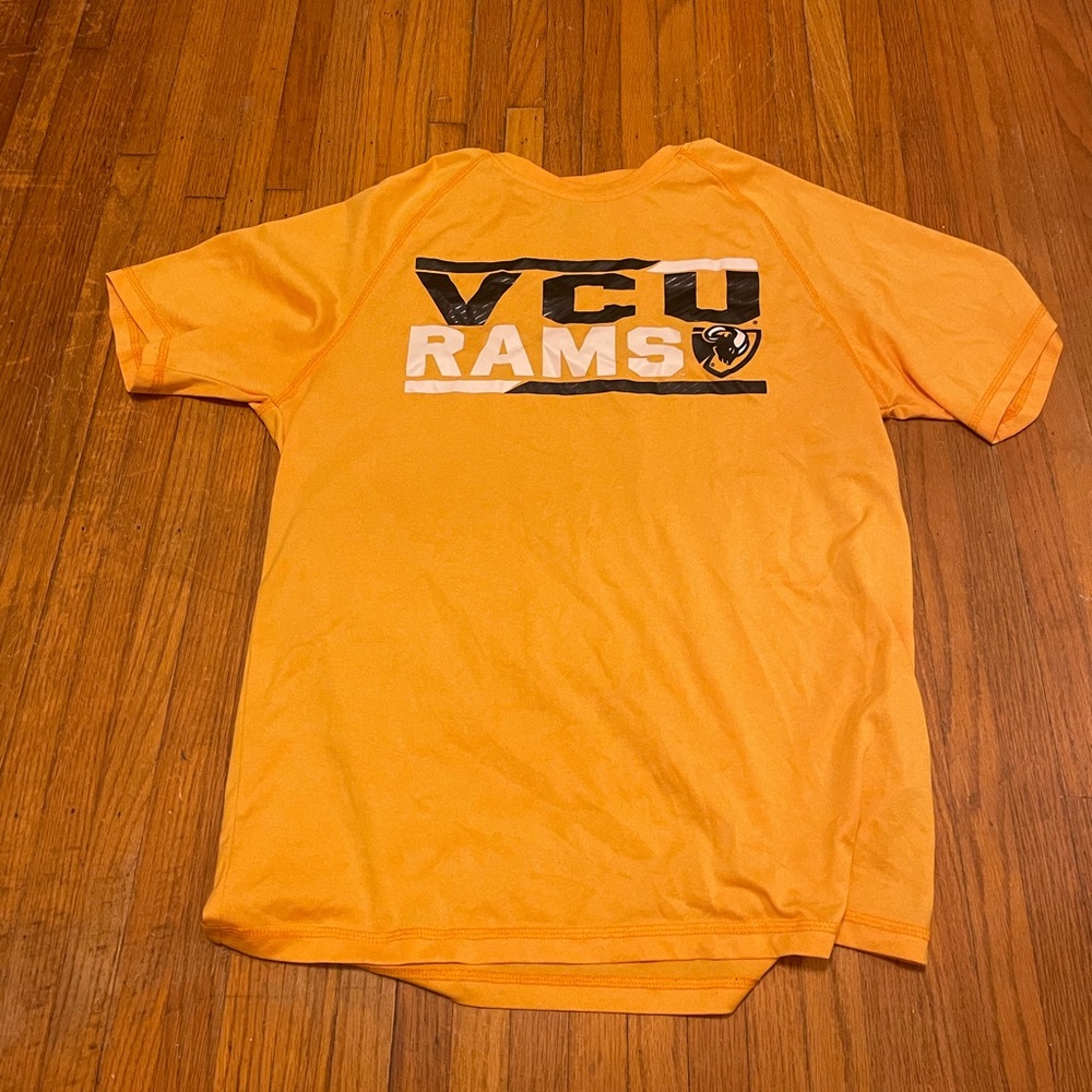 VCU college t shirt